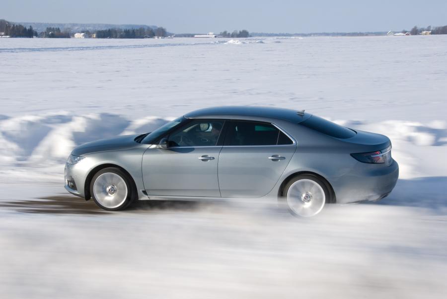  Saab 9-5 Sedan 2010 года  (фото 132 из 199)